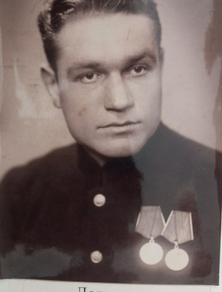 Лапшин Алексей Алексеевич.